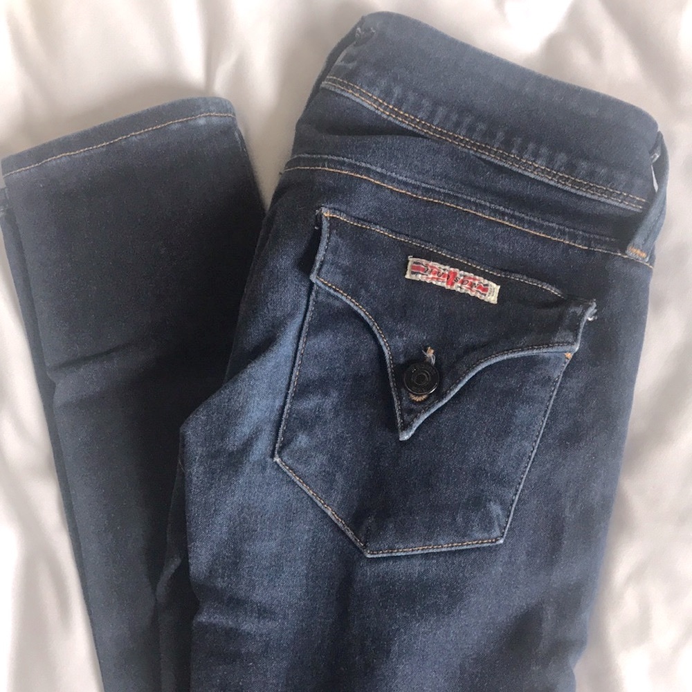 Dark LOW RISE Skinny Hudson Jeans